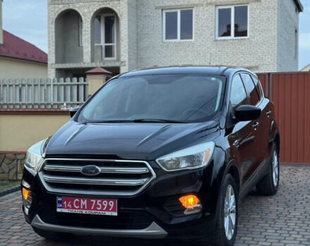 Черный Форд Эскейп, объемом двигателя 1.5 л и пробегом 265 тыс. км за 9399 $, фото 1 на Automoto.ua