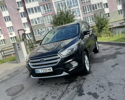 Чорний Форд Ескейп, об'ємом двигуна 1.5 л та пробігом 105 тис. км за 8888 $, фото 1 на Automoto.ua