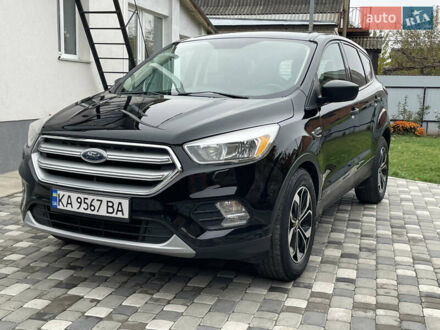 Черный Форд Эскейп, объемом двигателя 2.5 л и пробегом 197 тыс. км за 13000 $, фото 1 на Automoto.ua