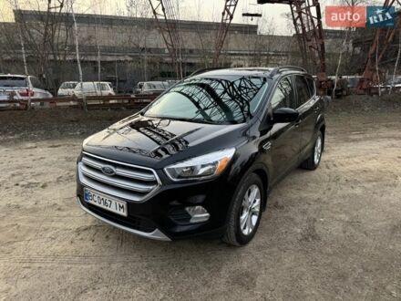Черный Форд Эскейп, объемом двигателя 1.5 л и пробегом 100 тыс. км за 13600 $, фото 1 на Automoto.ua
