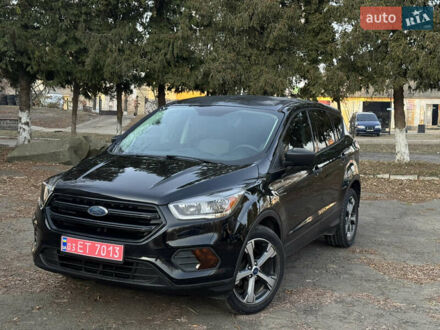 Форд Ескейп 2018 у Дубно на Automoto.ua Чорний Форд Ескейп, об'ємом двигуна 2.5 л та пробігом 177 тис. км за 12500 $, фото 1 на Automoto.ua