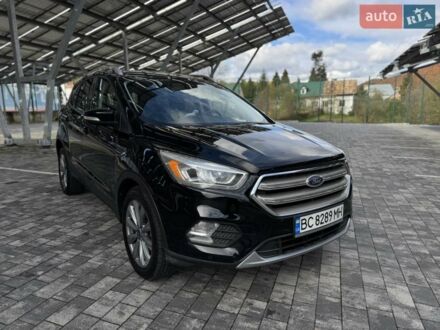 Чорний Форд Ескейп, об'ємом двигуна 2 л та пробігом 127 тис. км за 14100 $, фото 1 на Automoto.ua