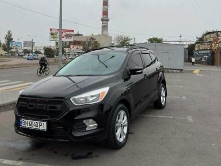Форд Ескейп 2018 у Києві на Automoto.ua Чорний Форд Ескейп, об'ємом двигуна 1.5 л та пробігом 101 тис. км за 11000 $, фото 1 на Automoto.ua