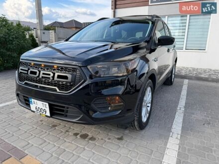 Чорний Форд Ескейп, об'ємом двигуна 1.5 л та пробігом 116 тис. км за 12800 $, фото 1 на Automoto.ua
