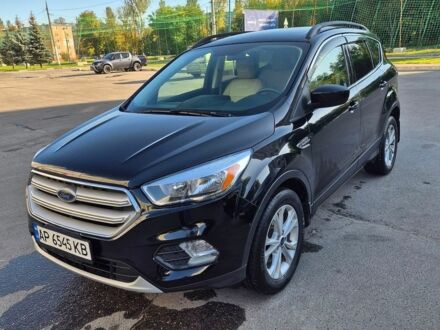 Чорний Форд Ескейп, об'ємом двигуна 1.5 л та пробігом 54 тис. км за 13200 $, фото 1 на Automoto.ua