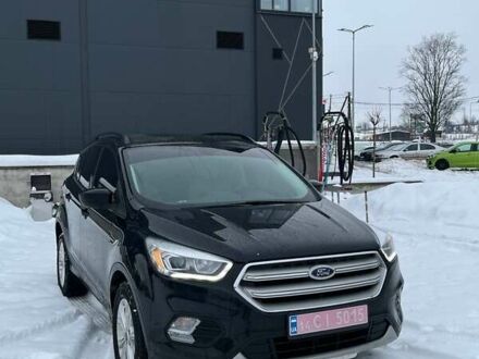 Чорний Форд Ескейп, об'ємом двигуна 1.5 л та пробігом 244 тис. км за 11499 $, фото 1 на Automoto.ua