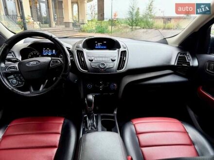 Форд Эскейп 2018 в Софіївська Борщагівка на Automoto.ua Черный Форд Эскейп, объемом двигателя 2.49 л и пробегом 146 тыс. км за 13600 $, фото 1 на Automoto.ua