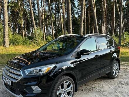 Форд Эскейп 2019 в Житомире на Automoto.ua Черный Форд Эскейп, объемом двигателя 2 л и пробегом 126 тыс. км за 15600 $, фото 1 на Automoto.ua