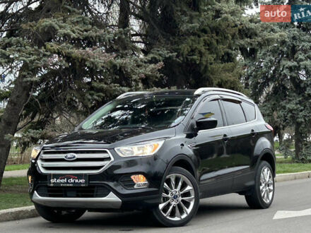 Форд Эскейп 2019 в Николаеве на Automoto.ua Черный Форд Эскейп, объемом двигателя 1.5 л и пробегом 34 тыс. км за 16500 $, фото 1 на Automoto.ua
