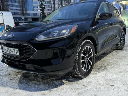 Чорний Форд Ескейп, об'ємом двигуна 1.5 л та пробігом 64 тис. км за 13800 $, фото 1 на Automoto.ua