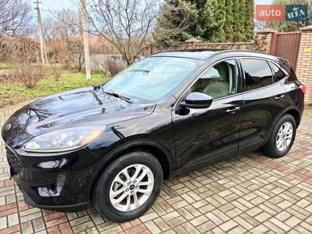 Черный Форд Эскейп, объемом двигателя 1.5 л и пробегом 114 тыс. км за 16000 $, фото 1 на Automoto.ua