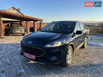 Черный Форд Эскейп, объемом двигателя 1.5 л и пробегом 55 тыс. км за 16450 $, фото 1 на Automoto.ua