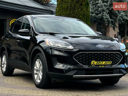 Чорний Форд Ескейп, об'ємом двигуна 1.5 л та пробігом 46 тис. км за 16300 $, фото 1 на Automoto.ua