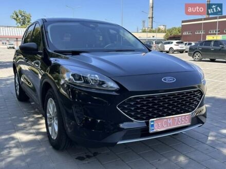 Форд Ескейп 2021 у Черкасах на Automoto.ua Чорний Форд Ескейп, об'ємом двигуна 1.5 л та пробігом 55 тис. км за 15850 $, фото 1 на Automoto.ua