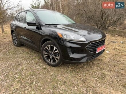 Черный Форд Эскейп, объемом двигателя 1.5 л и пробегом 190 тыс. км за 15000 $, фото 1 на Automoto.ua