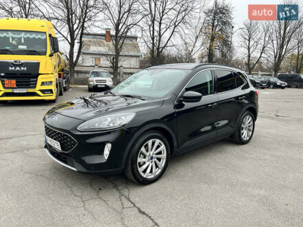 Черный Форд Эскейп, объемом двигателя 2 л и пробегом 41 тыс. км за 20800 $, фото 1 на Automoto.ua