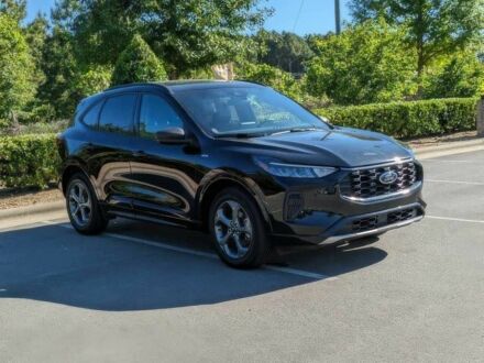 Форд Эскейп 2023 в Чернигове на Automoto.ua Черный Форд Эскейп, объемом двигателя 1.5 л и пробегом 14 тыс. км за 18000 $, фото 1 на Automoto.ua