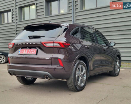 Фіолетовий Форд Ескейп, об'ємом двигуна 2.5 л та пробігом 36 тис. км за 26500 $, фото 2 на Automoto.ua