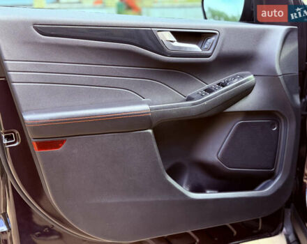 Фіолетовий Форд Ескейп, об'ємом двигуна 2.5 л та пробігом 36 тис. км за 25200 $, фото 35 на Automoto.ua