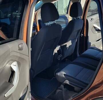 Коричневый Форд Эскейп, объемом двигателя 2.49 л и пробегом 260 тыс. км за 15300 $, фото 6 на Automoto.ua