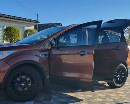 Коричневый Форд Эскейп, объемом двигателя 2.49 л и пробегом 260 тыс. км за 15300 $, фото 7 на Automoto.ua