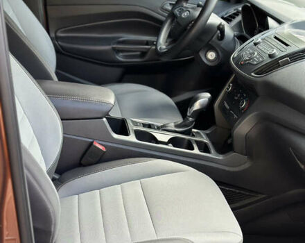 Коричневый Форд Эскейп, объемом двигателя 2.49 л и пробегом 180 тыс. км за 12999 $, фото 14 на Automoto.ua