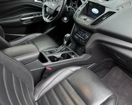 Коричневый Форд Эскейп, объемом двигателя 2 л и пробегом 118 тыс. км за 15900 $, фото 7 на Automoto.ua