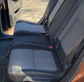 Коричневый Форд Эскейп, объемом двигателя 2.49 л и пробегом 260 тыс. км за 15300 $, фото 2 на Automoto.ua