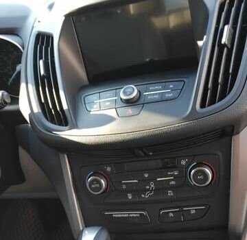 Коричневый Форд Эскейп, объемом двигателя 2 л и пробегом 140 тыс. км за 14000 $, фото 36 на Automoto.ua