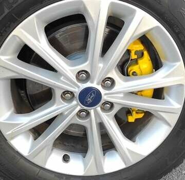 Коричневый Форд Эскейп, объемом двигателя 2 л и пробегом 140 тыс. км за 14000 $, фото 17 на Automoto.ua