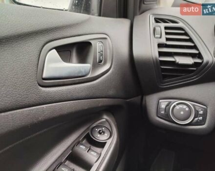 Коричневый Форд Эскейп, объемом двигателя 1.5 л и пробегом 210 тыс. км за 13200 $, фото 9 на Automoto.ua