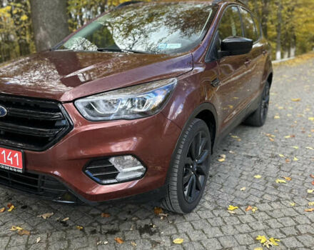 Коричневый Форд Эскейп, объемом двигателя 1.5 л и пробегом 131 тыс. км за 12600 $, фото 1 на Automoto.ua