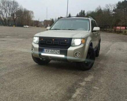 Коричневий Форд Ескейп, об'ємом двигуна 3 л та пробігом 194 тис. км за 8000 $, фото 1 на Automoto.ua