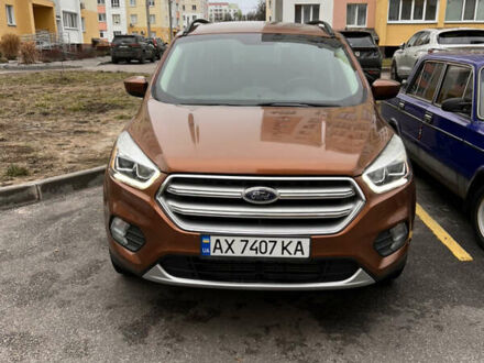 Форд Эскейп 2016 в Харькове на Automoto.ua Коричневый Форд Эскейп, объемом двигателя 2 л и пробегом 131 тыс. км за 11500 $, фото 1 на Automoto.ua