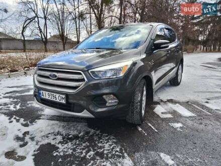 Форд Эскейп 2017 в Мироновке на Automoto.ua Коричневый Форд Эскейп, объемом двигателя 2.5 л и пробегом 112 тыс. км за 13900 $, фото 1 на Automoto.ua