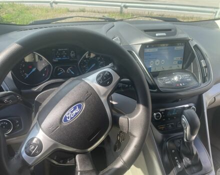 Красный Форд Эскейп, объемом двигателя 1.6 л и пробегом 129 тыс. км за 11000 $, фото 13 на Automoto.ua