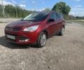 Красный Форд Эскейп, объемом двигателя 1.6 л и пробегом 129 тыс. км за 11000 $, фото 1 на Automoto.ua