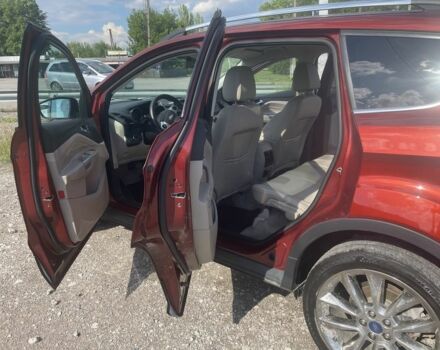 Красный Форд Эскейп, объемом двигателя 1.6 л и пробегом 129 тыс. км за 11000 $, фото 14 на Automoto.ua