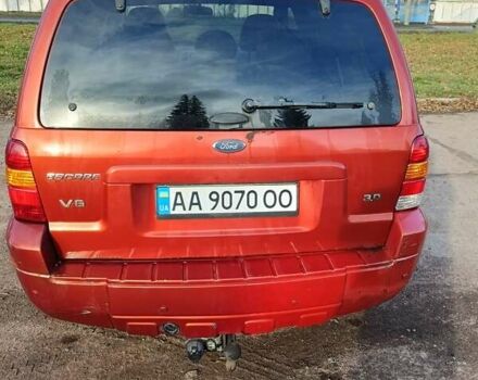 Красный Форд Эскейп, объемом двигателя 3 л и пробегом 230 тыс. км за 4999 $, фото 5 на Automoto.ua
