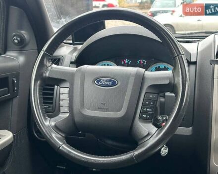 Червоний Форд Ескейп, об'ємом двигуна 2.97 л та пробігом 224 тис. км за 8490 $, фото 14 на Automoto.ua