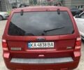 Красный Форд Эскейп, объемом двигателя 2.97 л и пробегом 224 тыс. км за 8900 $, фото 1 на Automoto.ua