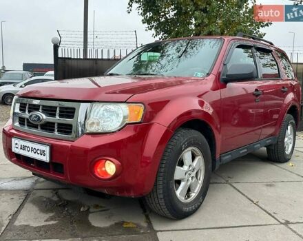 Красный Форд Эскейп, объемом двигателя 2.97 л и пробегом 224 тыс. км за 7990 $, фото 2 на Automoto.ua