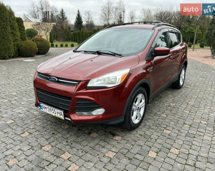 Красный Форд Эскейп, объемом двигателя 2 л и пробегом 206 тыс. км за 9500 $, фото 19 на Automoto.ua