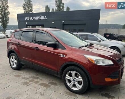Червоний Форд Ескейп, об'ємом двигуна 2.5 л та пробігом 160 тис. км за 9900 $, фото 1 на Automoto.ua