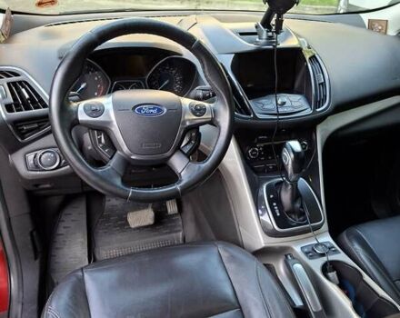 Красный Форд Эскейп, объемом двигателя 2 л и пробегом 228 тыс. км за 10850 $, фото 27 на Automoto.ua