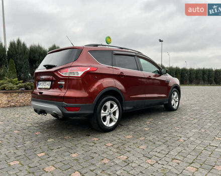 Красный Форд Эскейп, объемом двигателя 2 л и пробегом 206 тыс. км за 9500 $, фото 14 на Automoto.ua