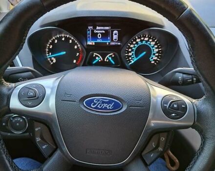 Красный Форд Эскейп, объемом двигателя 2 л и пробегом 228 тыс. км за 10850 $, фото 34 на Automoto.ua