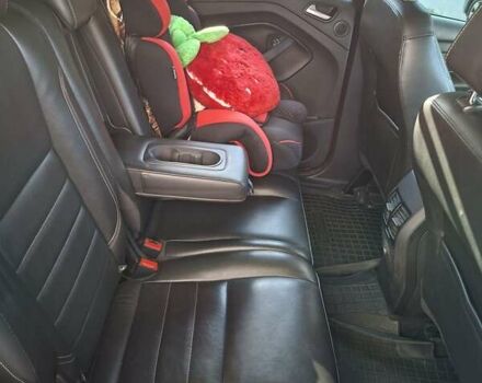 Красный Форд Эскейп, объемом двигателя 2 л и пробегом 228 тыс. км за 10850 $, фото 60 на Automoto.ua