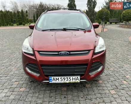Красный Форд Эскейп, объемом двигателя 2 л и пробегом 206 тыс. км за 9500 $, фото 9 на Automoto.ua