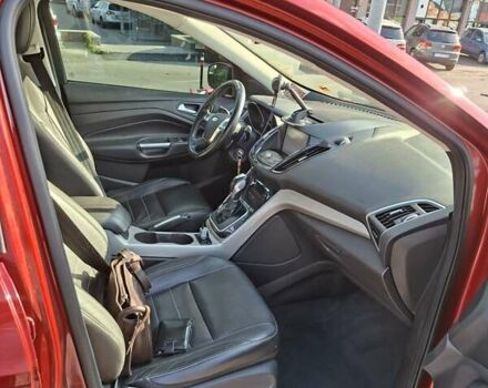 Красный Форд Эскейп, объемом двигателя 2 л и пробегом 228 тыс. км за 10850 $, фото 12 на Automoto.ua